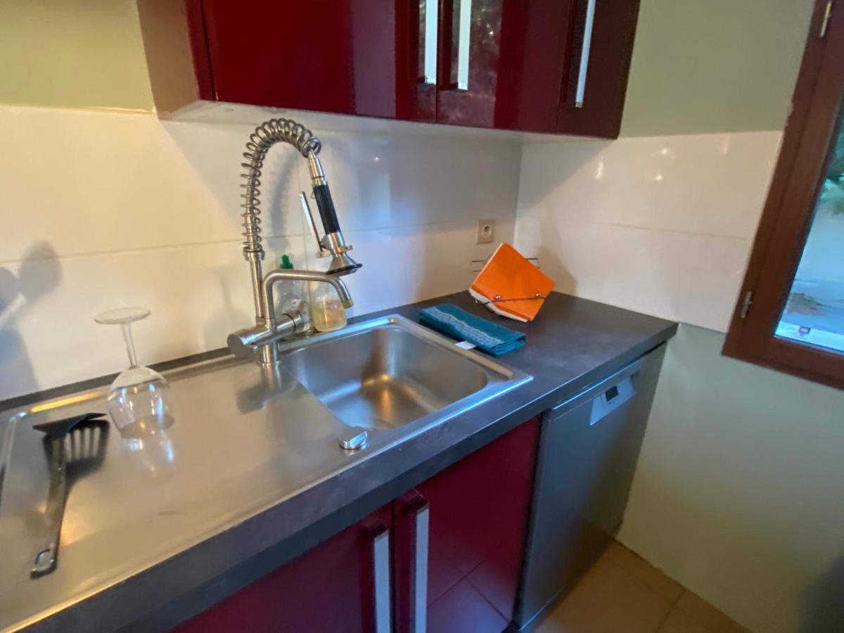 אביניון Maison Familiale 3 Chambres, Parking Gratuit מראה חיצוני תמונה